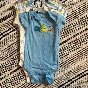 NEW Gerber boy 5 pack onesies